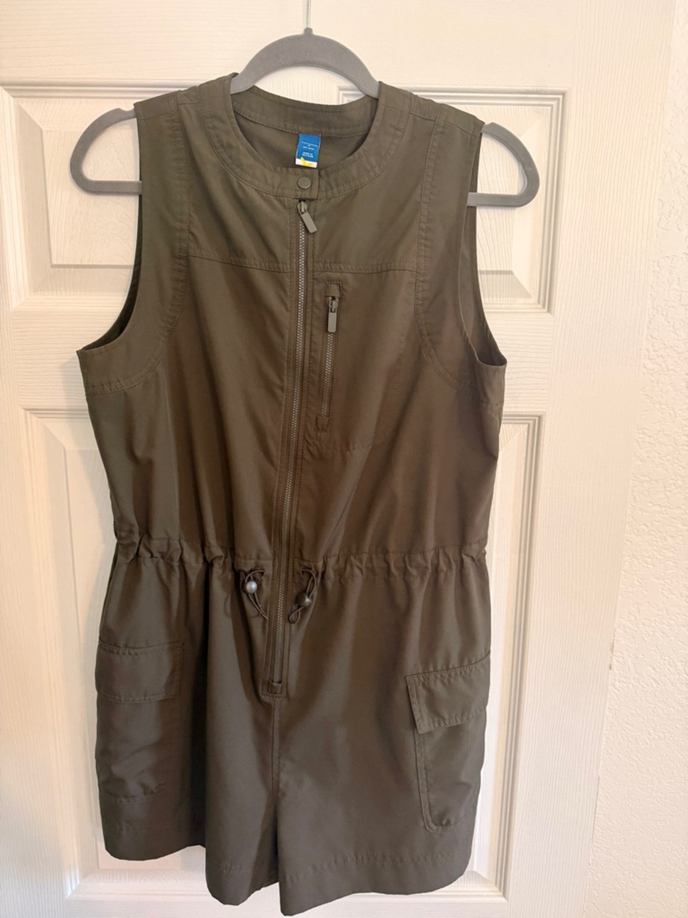 Old Navy dry quick stretch tech romper size medium